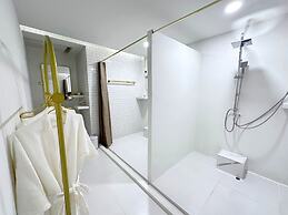 One Dhatu Ayutthaya Premium Homestay