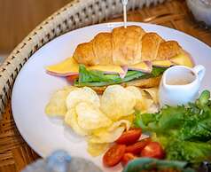 One Dhatu Ayutthaya Premium Homestay