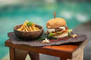 Alam Anda Ocean Front Resort & Spa