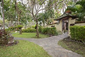 Alam Anda Ocean Front Resort & Spa