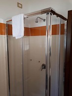 La Meta Sporting Rooms