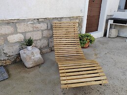 Stunning 2-bed House in Jezera With Sea Views