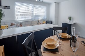 Ivy Cellar - 1 Bedroom Apartment - Tenby