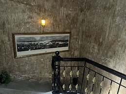 Ottoman Design Suites