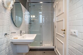 Casa Gracia Apartments