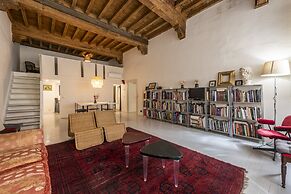 San Firenze House by Mmega