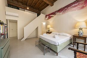 San Firenze House by Mmega