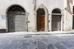 San Firenze House by Mmega