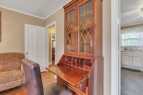 Cozy Home Away From Home In Little Rock 2 Bedroom Home by RedAwning
