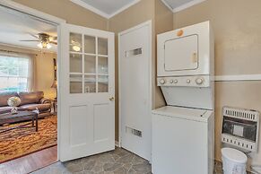 Cozy Home Away From Home In Little Rock 2 Bedroom Home by RedAwning