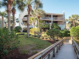 Hibiscus 101-D by Distinctive Beach Rentals