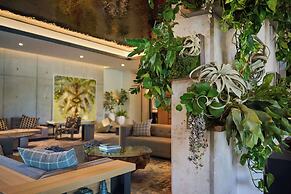 The Loren Hotel Austin