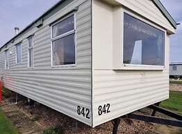 Beautiful 2-bed Caravan in Ingoldmells
