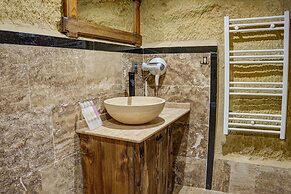 Dionysos Cave Cappadocia Hotel