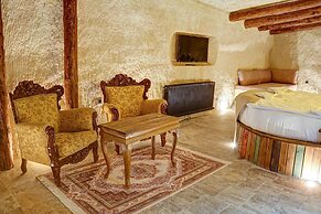 Dionysos Cave Cappadocia Hotel
