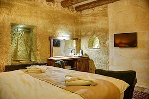 Dionysos Cave Cappadocia Hotel