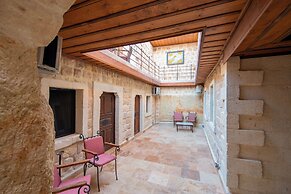 Dionysos Cave Cappadocia Hotel