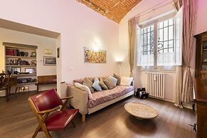 Florence Hideaway by Mmega