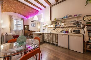 Florence Hideaway by Mmega