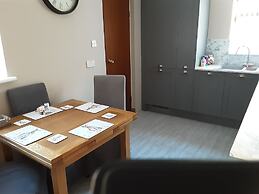 3-bed Bungalow Near Conwy Valley Close to Castle