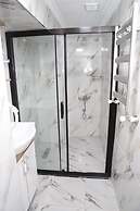 Laos Otel & Apartment