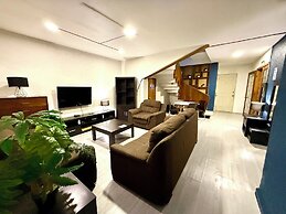 RMS Hostal - Condesa