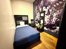 RMS Hostal - Condesa