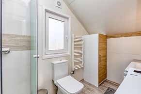 Pool & Whirlpool Villa Art Three