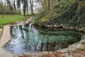 Pool & Whirlpool Villa Art Three