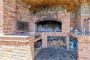 Pool & Whirlpool Villa Art Three