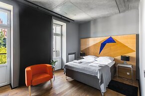 Dada Premium Aparthotel