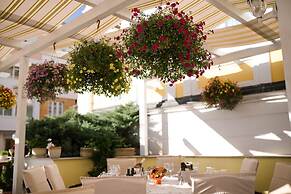 Anna Palace Hotel