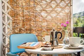 Dimoria Family Apartment