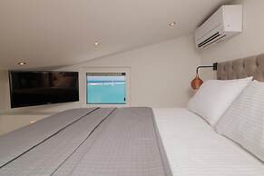 Seaview Modern Loft - Seaview Modern Loft