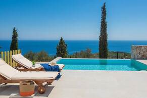 Thelxi s Suites - Brand New Seaview Suites - Thelxi s Suite II - Brand