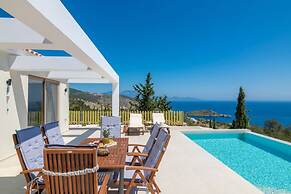 Thelxi s Suites - Brand New Seaview Suites - Thelxi s Suite II - Brand