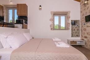 Spartia Suites - Brand New Seaview Suites - Spartia Suites - Brand New