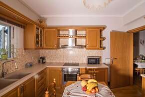 Paris Family Villa - Paris Family Villa