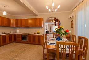 Villa Elizabeth - Seafront Modern Villa - Villa Elizabeth - Seafront C