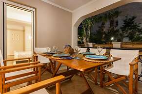 Villa Elizabeth - Seafront Modern Villa - Villa Elizabeth - Seafront C