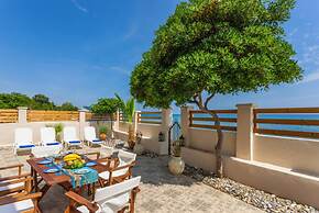 Villa Elizabeth - Seafront Modern Villa - Villa Elizabeth - Seafront C