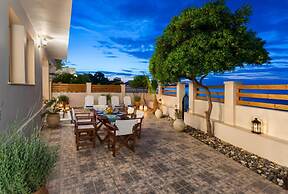 Villa Elizabeth - Seafront Modern Villa - Villa Elizabeth - Seafront C