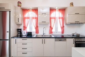 Matina s Family House With Your Private Jacuzzi - Matina s Family Hous