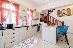 Matina s Family House With Your Private Jacuzzi - Matina s Family Hous