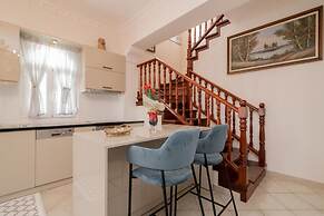 Matina s Family House With Your Private Jacuzzi - Matina s Family Hous