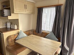 Lovely 2 Bedroom Static Caravan Brean, Somerset