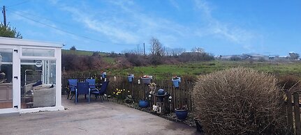 Cozy Cottage Retreat in Listowel pet Friend