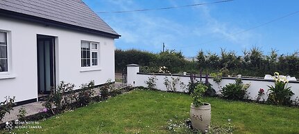Cozy Cottage Retreat in Listowel pet Friend