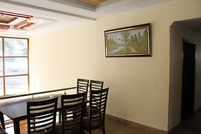 PinePark Lake Luxury Resort Naran