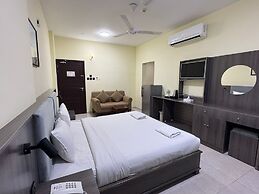Royal Hotel
